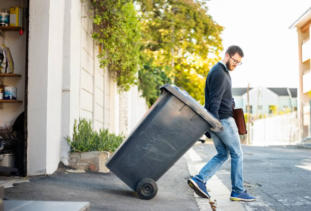 Best Yard Waste Removal  in Smithfield, VA